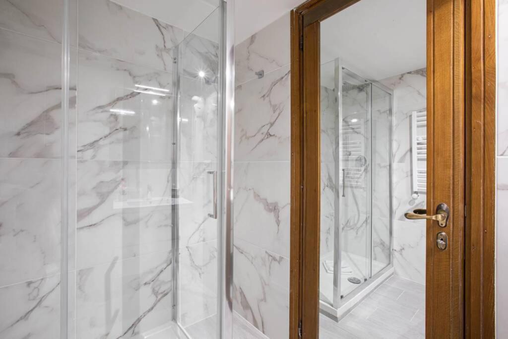 Unforgettable Split Level Jacuzzi Suite Navona - Top Collection Roma Exterior foto